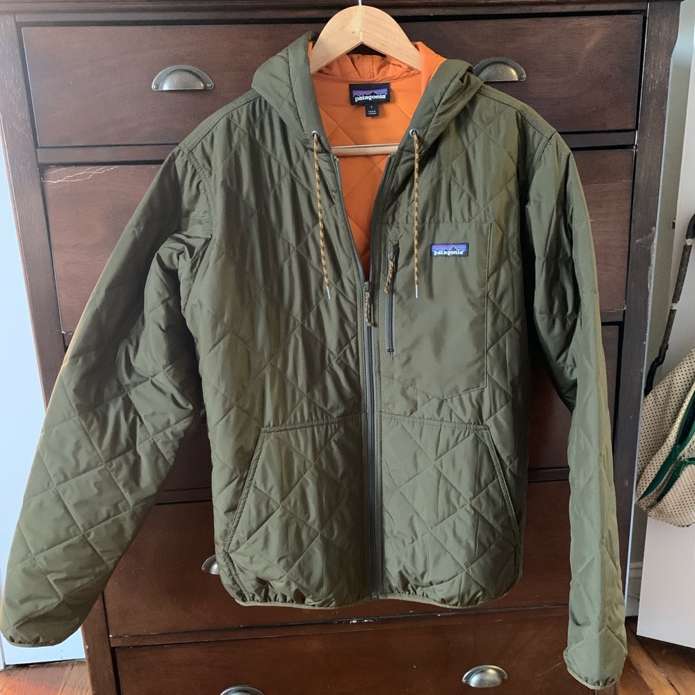 Patagonia “Diamond Quilted Bomber Hoody” - Men’s L